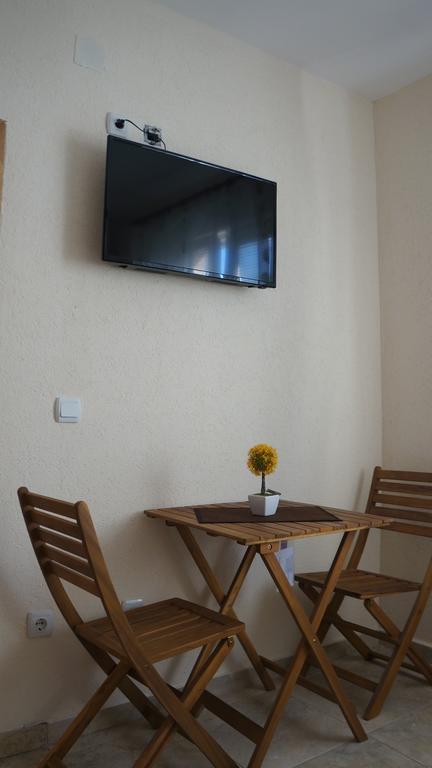 Apartments Lora بار المظهر الخارجي الصورة