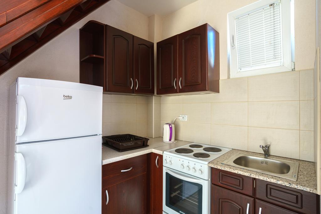 Apartments Lora بار المظهر الخارجي الصورة