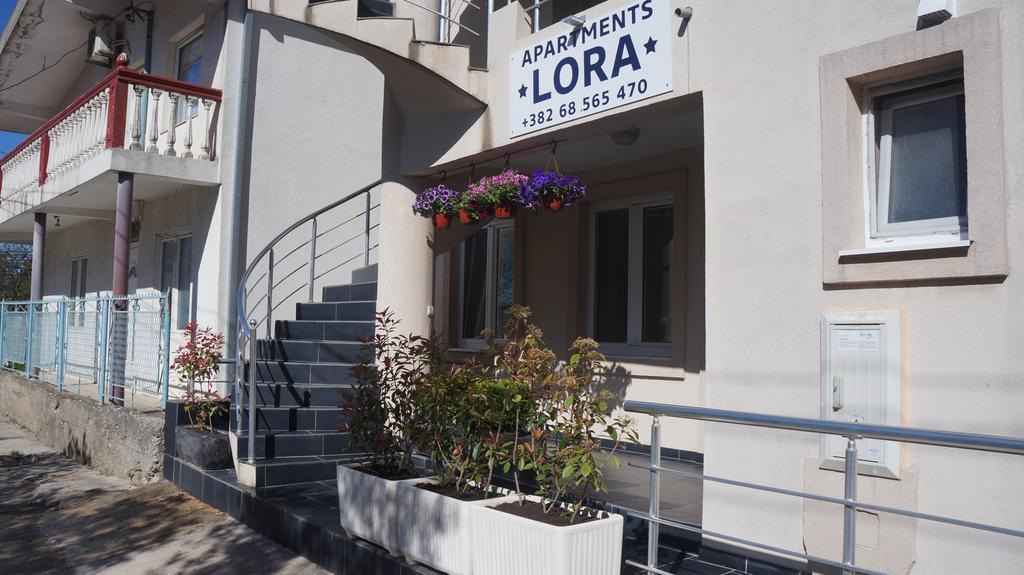 Apartments Lora بار المظهر الخارجي الصورة
